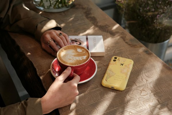 Comment la mondialisation affecte-t-elle les identités culturelles ?